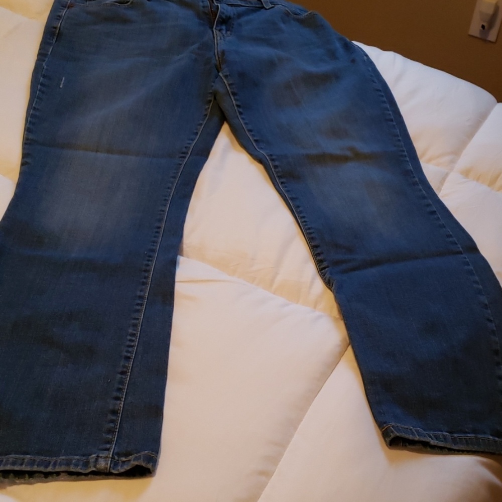 Levi's 515 jeans Short - Picture 2 of 3